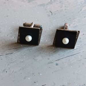 Vintage Sterling Silver Onyx Cufflinks with Pearl Accent